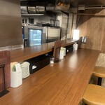 ワインスタンド しゃぶちん - カウンター