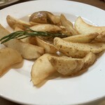 808 モンスマーレ - 