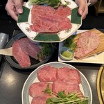 和牛焼肉 萬事亭 - 