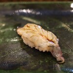 にぎり鮨 一五〇 - 生車エビ