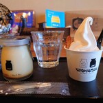 ザ・ミルクショップ - なめらかプリン320円、ミルキーソフト(プチ)250円