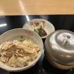 百花繚蘭 - 松茸土鍋ごはん