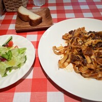 イタリアン レストラン リトル キャット - 