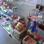 だがしや＆もんじゃの店 としちゃん - 