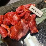 福寿苑 - カルビ　¥930