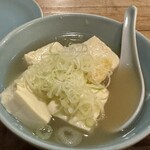大衆食堂みゆき - 湯豆腐（鰹節抜き）