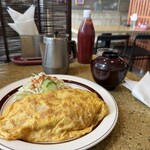 グリル馬酔木 - 料理写真:オムライスのケチャップはセルフで