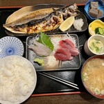 魚亥子 - 鯖の塩焼き＋お刺身