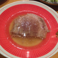 赤坂 金舌 - 茹でタン