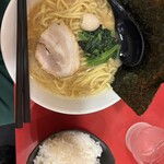 横浜家系ラーメン孝太郎 国立店 - 
