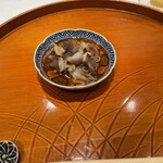 蛸正 - 突き出し:飯蛸の生姜煮◯