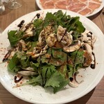 VIRGO - マッシュルームのサラダ
