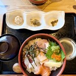 おさかな舎　OSAKANAYA - 