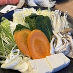 しゃぶしゃぶ すき焼き 食べ放題 和牛と豚 - 