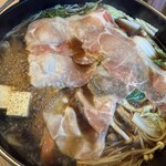 しゃぶしゃぶ すき焼き 食べ放題 和牛と豚 - 