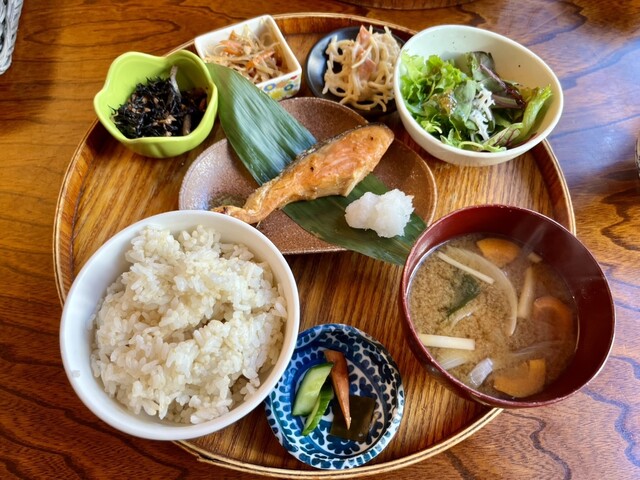 Yaoya to Gohan Kamiya