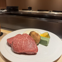 大阪鉄板焼き 神戸牛 TATARA - 