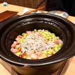 ネオ和食居酒屋　君に会えてよかった。 - ペペロン土鍋ご飯　しらす＆角切りベーコン