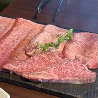 天空焼肉 星遊山 - 【塩】熟成タン&飛騨牛タン、プラチナタン、鹿児島満熟和牛ヒレ
