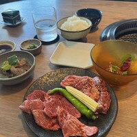 焼肉 The INNOCENT CARVERY 新丸ビル店 - 