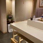 室町 三谷屋 - 内観