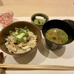 室町 三谷屋 - 季節の炊き込みご飯