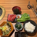 焼肉ダイニング たじまや庵 - 