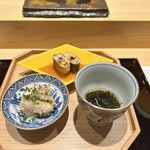 壽志 丈太朗 - 逸品 鮨屋の卯の花、岩もずく酢、子持ちあゆの山椒煮
