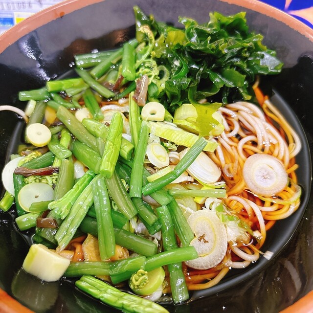 Shinshu Soba Honjin Ruminesuto Shinjuku Ten photo 3