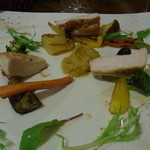 ビストロ パラディ - 2014.10)メーンの若鶏のソテー。ソースが絶品