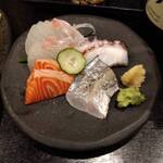 魚焼男 弐 - 刺身４点盛り