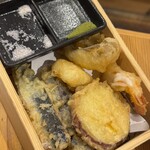 鮨・酒・肴 杉玉  - 野菜の天ぷら