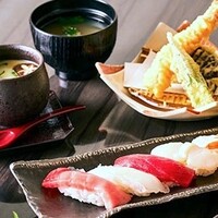 【ランチ限定】鮨と和食《熊野コース》
