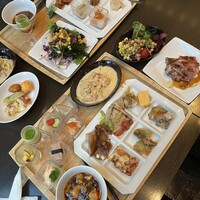 リュクス ダイニング ハプナ - 