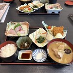 和定食 滝太郎 - 