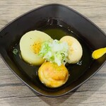 かんすけ - 居酒屋メニューおでん380円(大根、卵、たこ焼き)