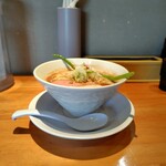 麺家 たけ田 - オマール海老の濃厚白湯麺