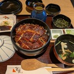 ひつまぶし名古屋備長 - 