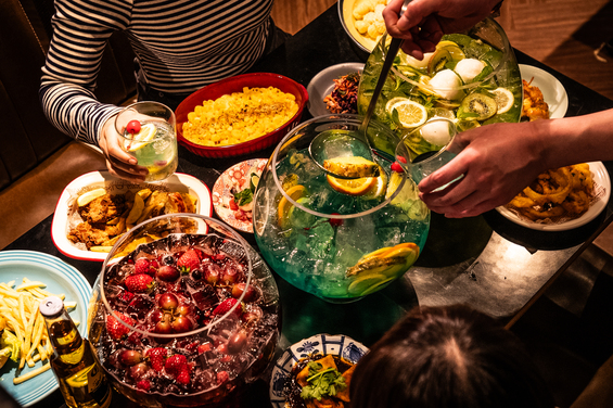 写真 : HangOut HangOver 西武新宿Brick St.店 （ハングアウト ハング