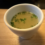 博多華味鳥 - 最初のスープ