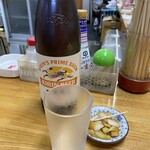 やきとん道場 三鶴 - お通し無料。瓶ビールは大瓶650円。神コスパ。