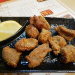 焼鳥　烈火 - 牛タンの唐揚げ
