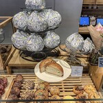 ジュウニブンベーカリー - 