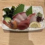 魚屋スタンドふじ - 刺身三種盛り