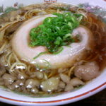 尾道ラーメン たに 尾道駅ビル店 - ラーメン。ワンコイン