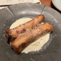 Bistro yen - 帆立の春巻き　チーズソース