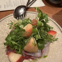 Bistro yen - カルパッチョ　桃たくさん