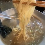 ラーメン・豚足 太吉 - 全粒粉中細ストレート麺