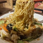 친탄탄 카이힌 마쿠하리 에키마에점