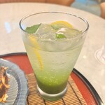 メインラウンジ (リーガロイヤルホテル大阪) - 抹茶風味のレモネード、意外な感じするけど美味しい！